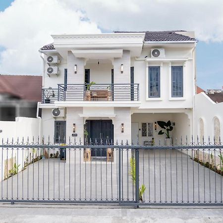 Siji Plemburan Vacation Home Kejayan المظهر الخارجي الصورة